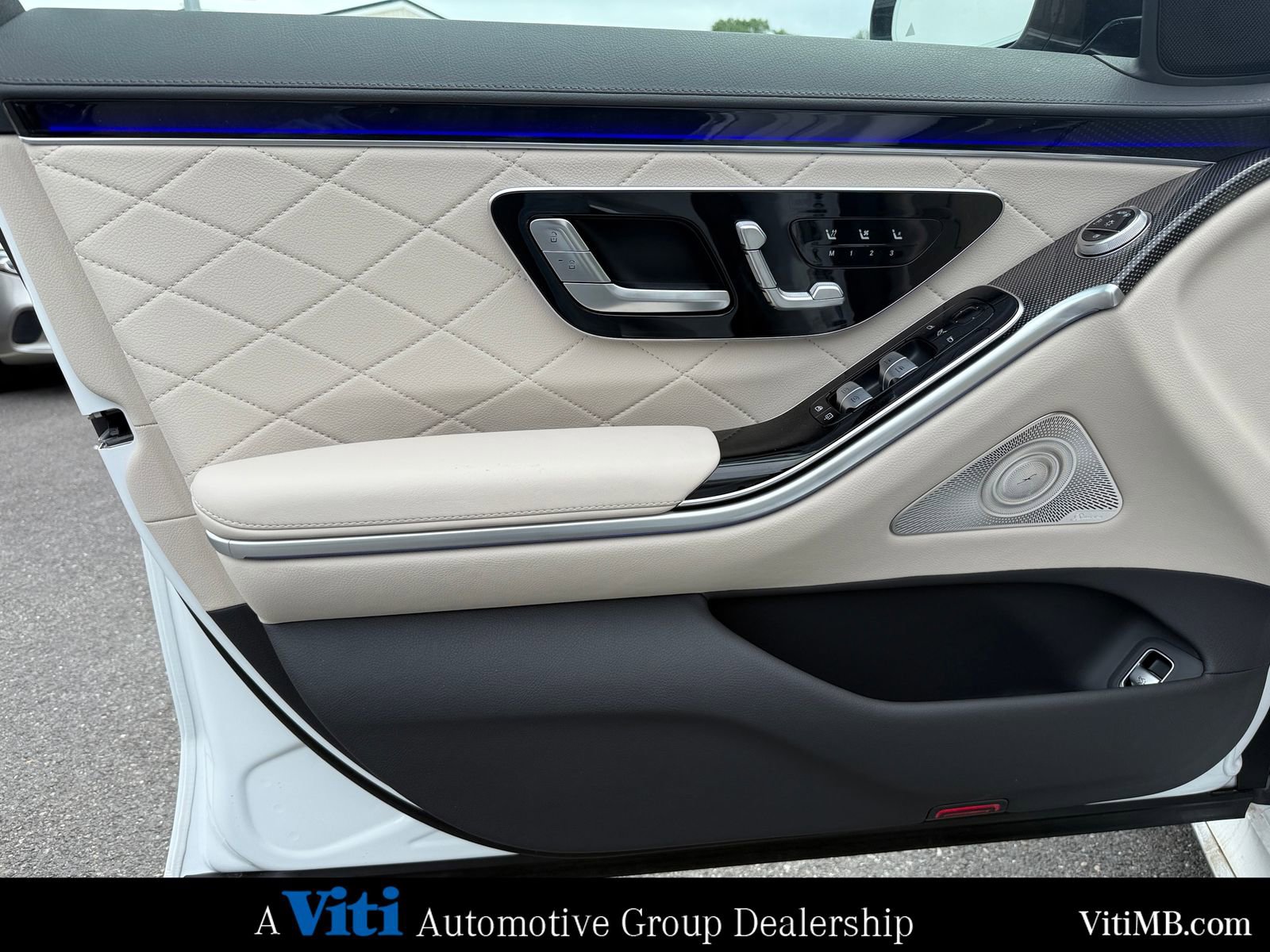 New 2025 Mercedes-Benz S 580 4MATIC Sedan image 11