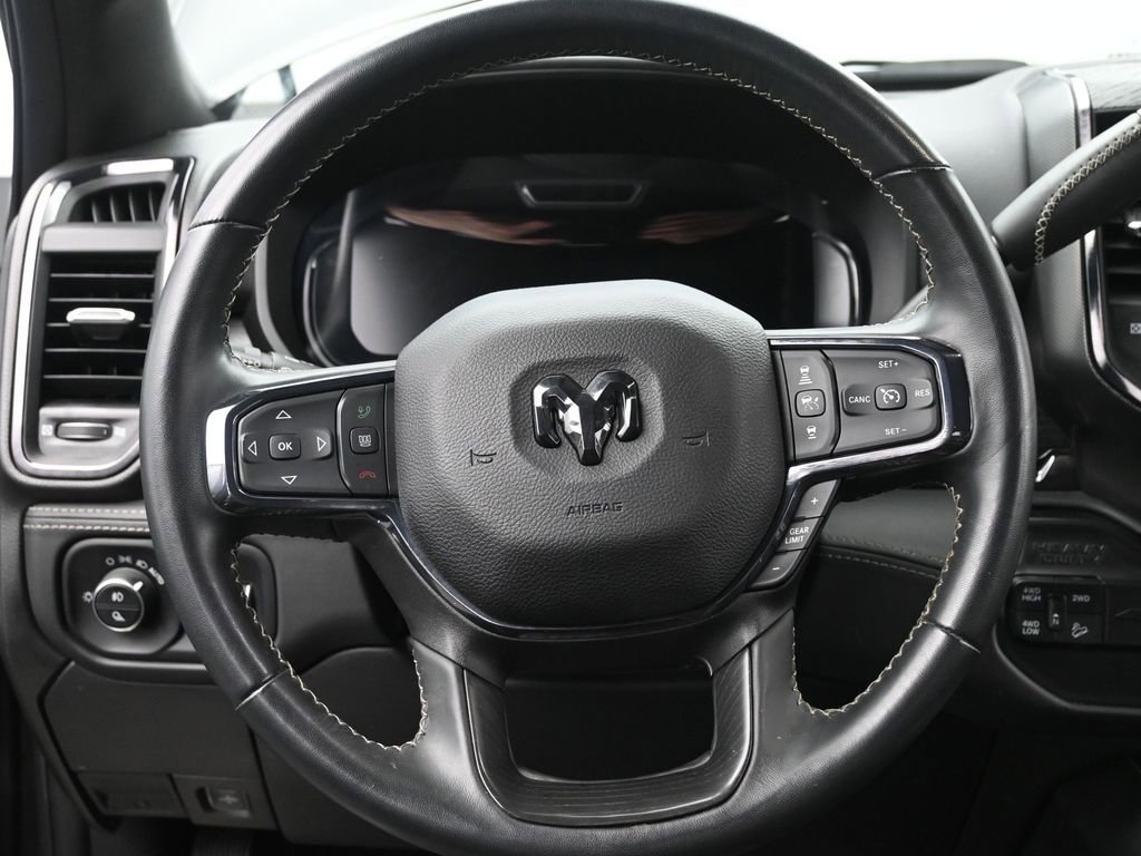 Used 2024 RAM 2500 Limited image 28