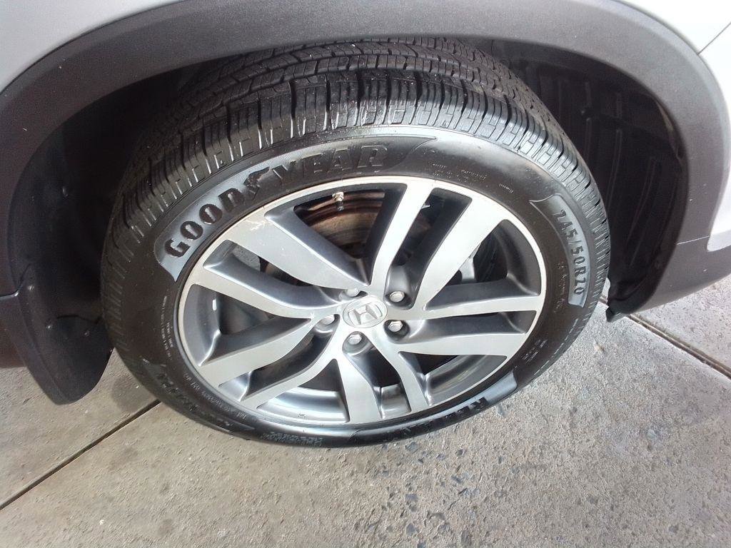 Used 2017 Honda Pilot Elite image 29