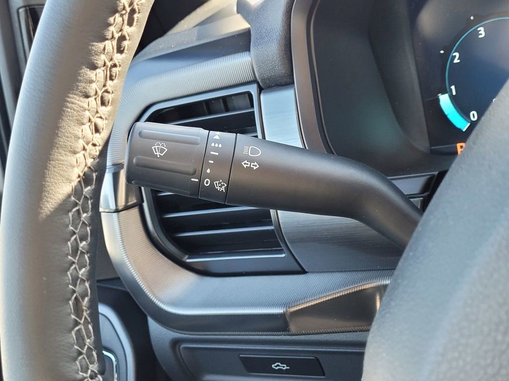 New 2026 Ford F150 Lariat w/ Equipment Group 501A Mid image 48