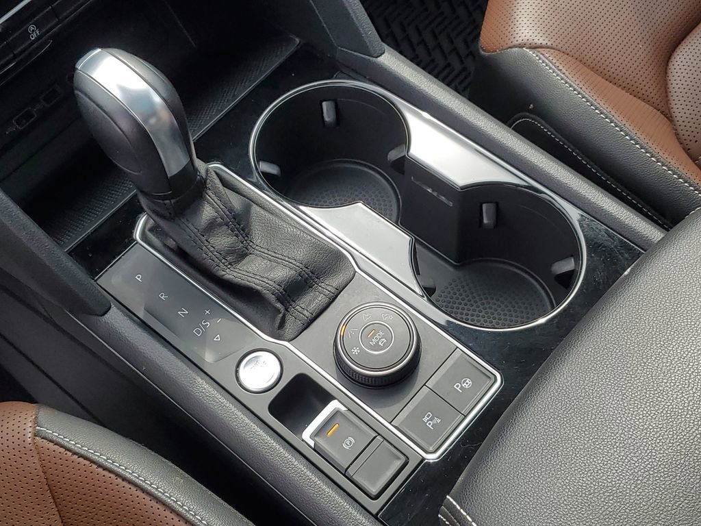 Used 2021 Volkswagen Atlas SEL Premium image 21