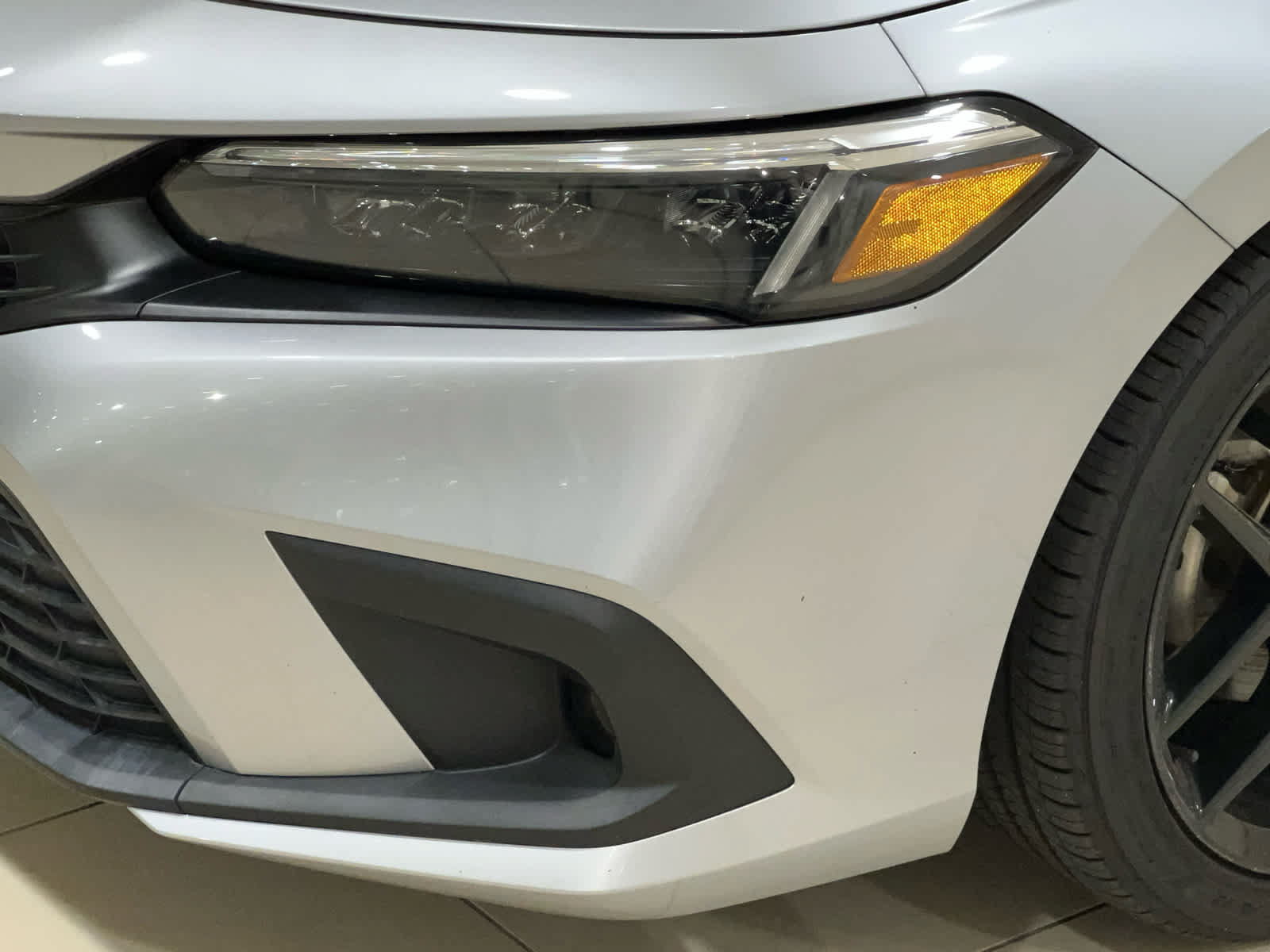Used 2023 Honda Civic Sport image 3