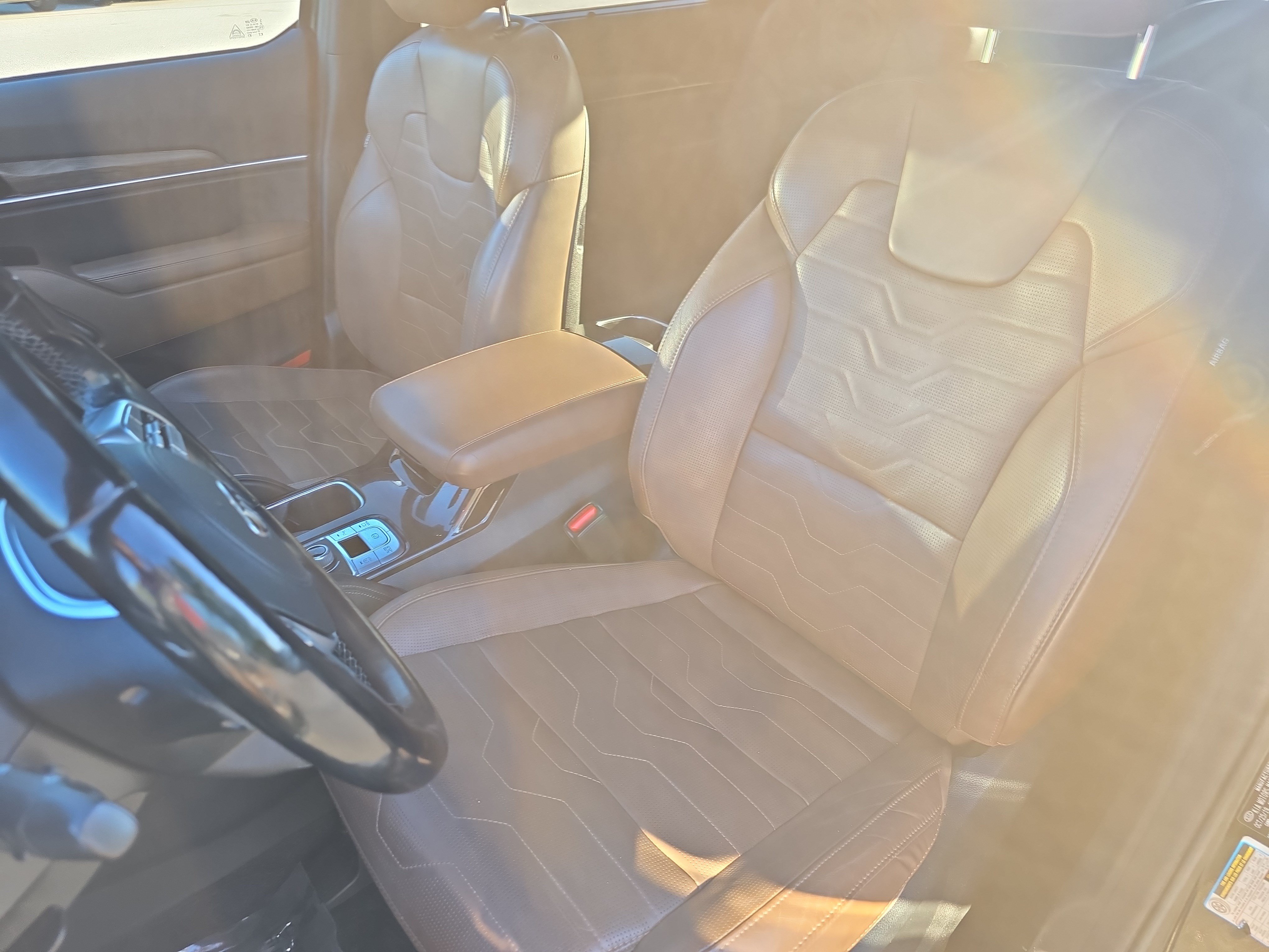 Used 2020 Kia Telluride SX w/ SX Prestige Package AWD/4WD image 15