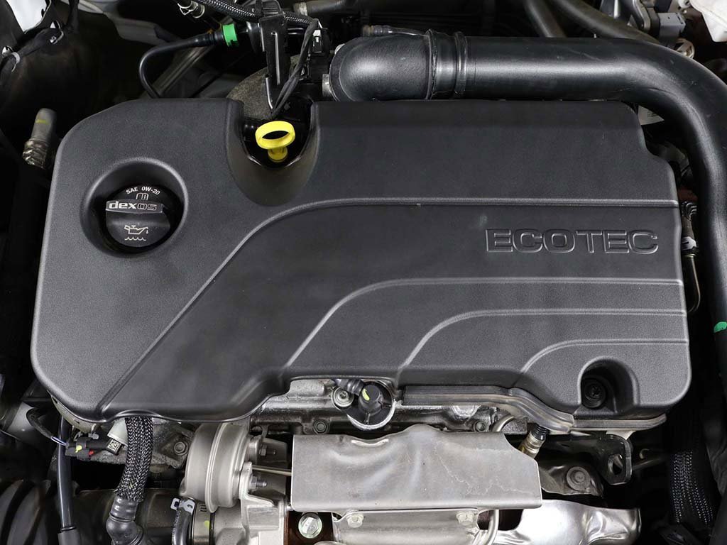 Used 2023 Chevrolet Malibu LS w/ Driver Confidence Package image 17