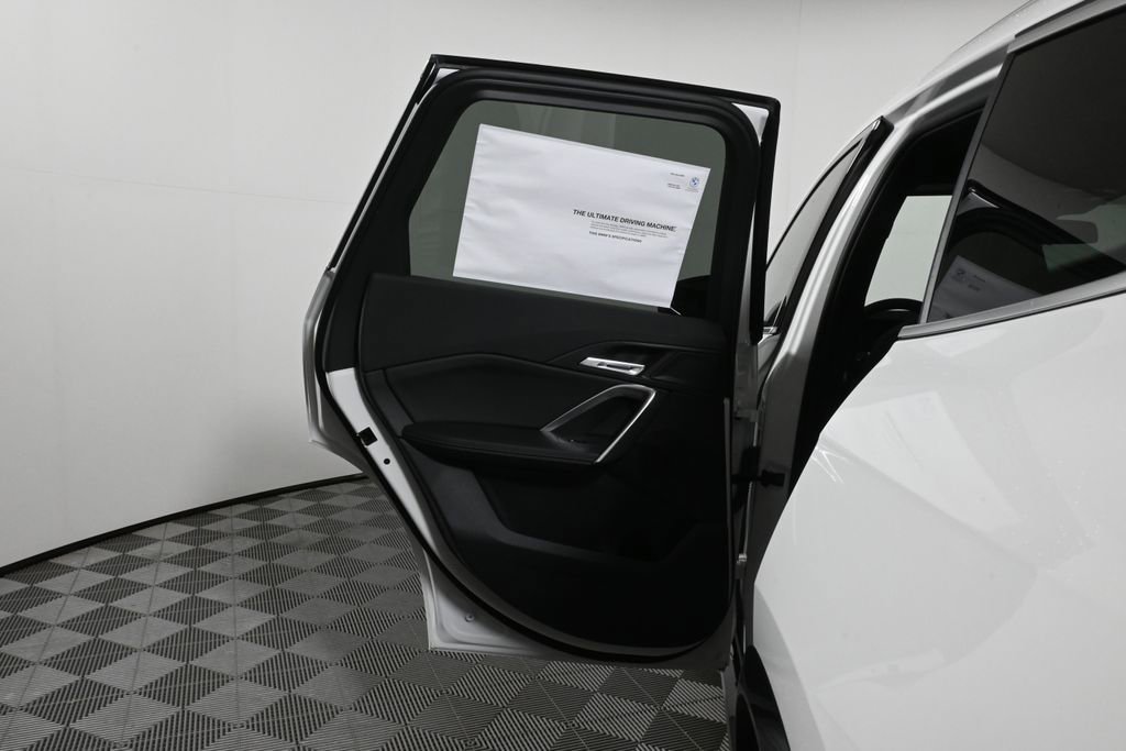 Used 2026 BMW X1 xDrive28i w/ Technology Package image 31