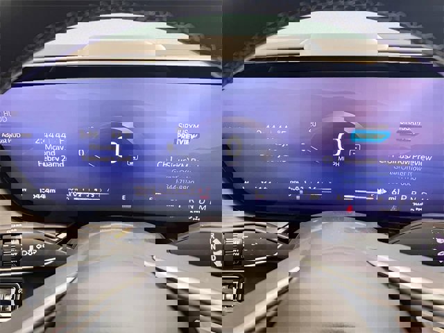 Certified 2025 Buick Envision Sport Touring image 19