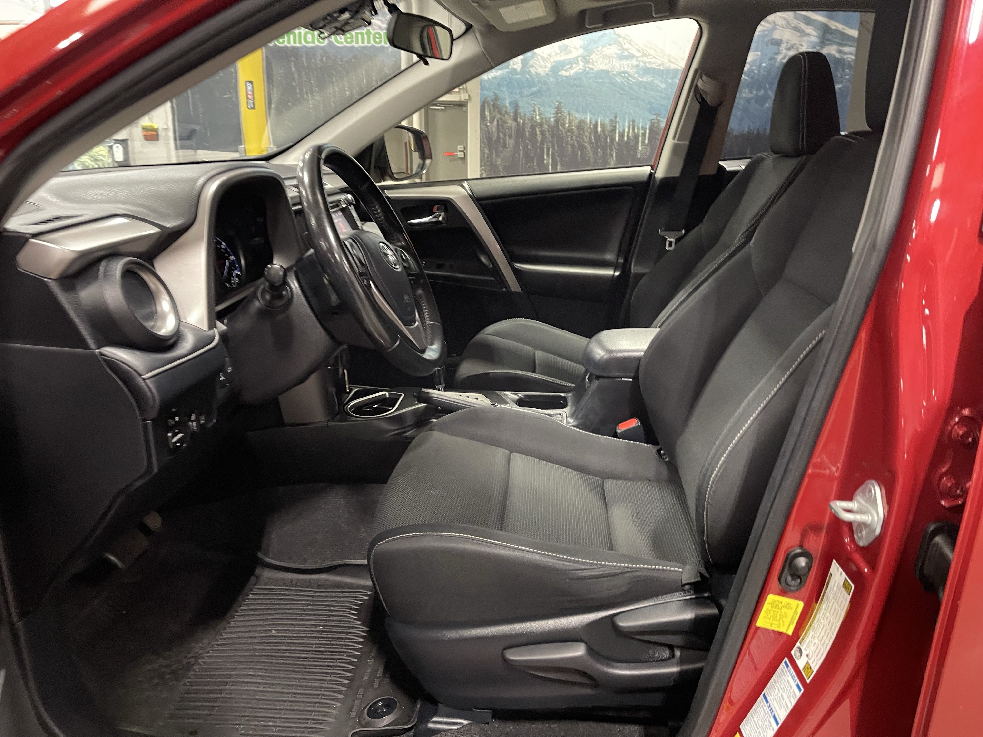 Used 2017 Toyota RAV4 XLE w/ Plus Special Value Package AWD/4WD image 11