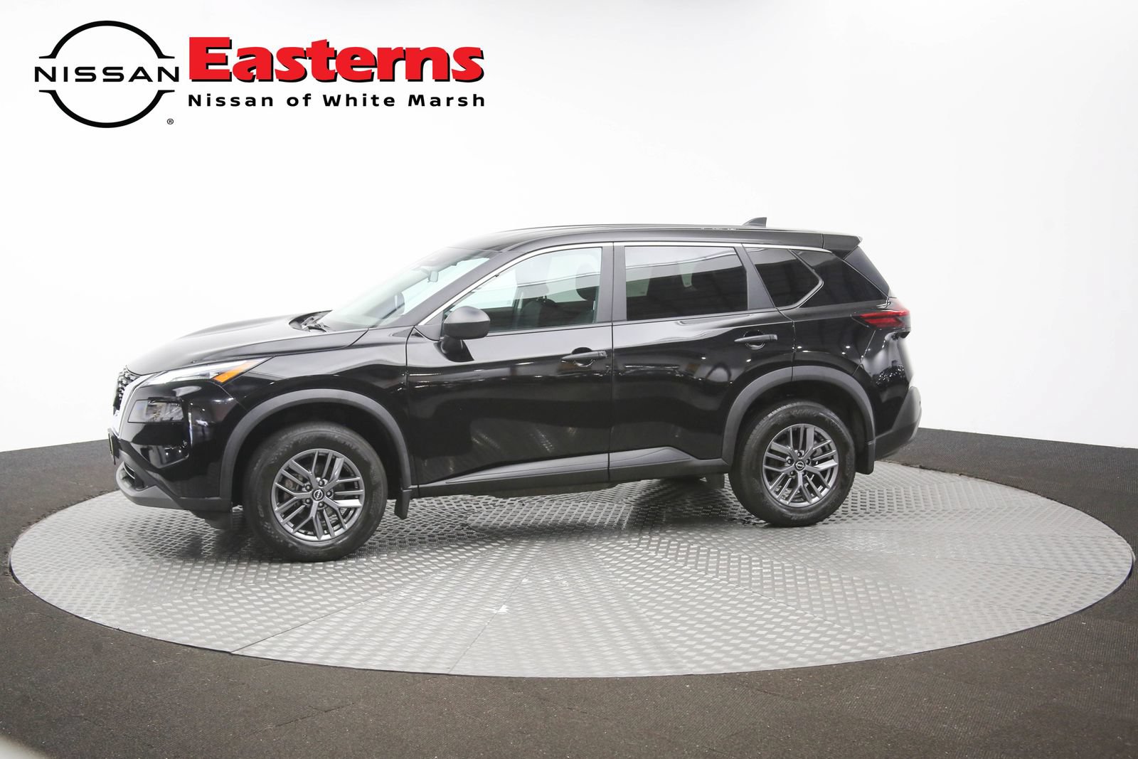 Used 2023 Nissan Rogue S AWD/4WD image 54