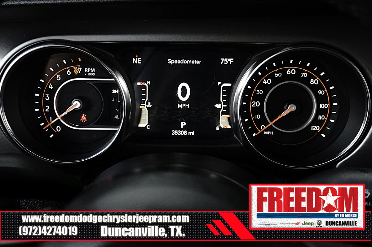 Used 2023 Jeep Gladiator Sport AWD/4WD image 17