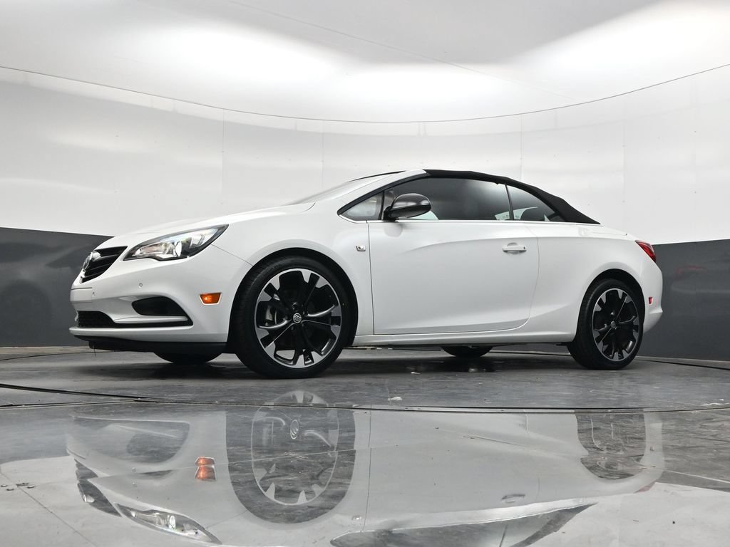 Used 2019 Buick Cascada Sport Touring w/ Dark Effects Package FWD image 37