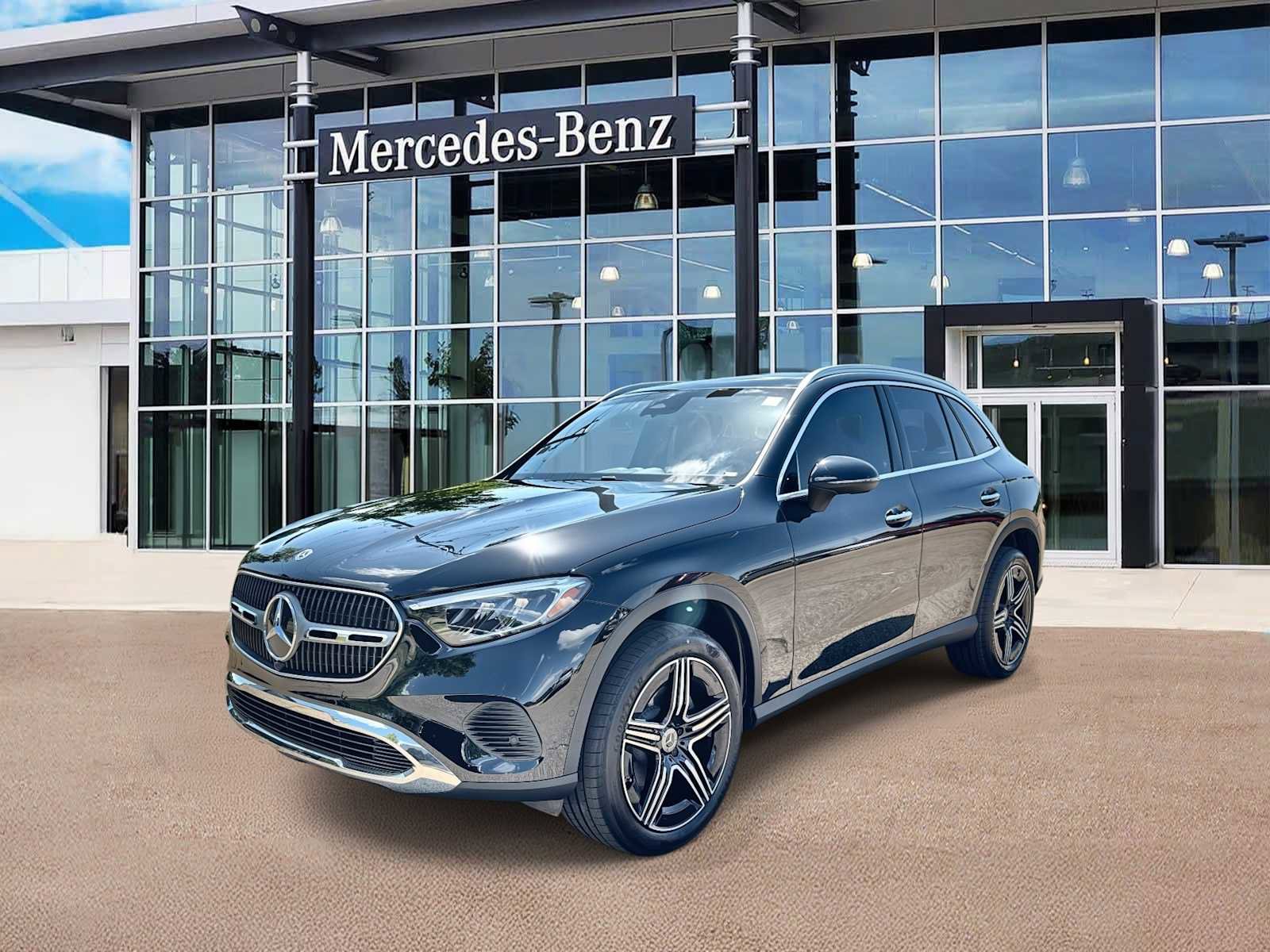 New 2026 Mercedes-Benz GLC 300