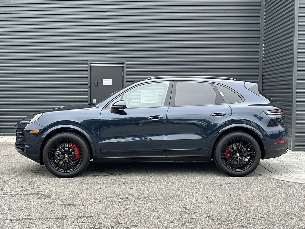 New 2026 Porsche Cayenne S image 10
