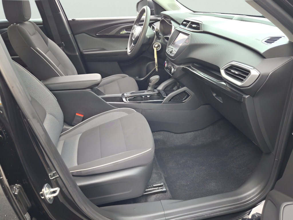Certified 2023 Chevrolet TrailBlazer LS FWD image 13