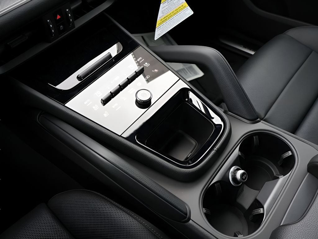 New 2026 Porsche Cayenne AWD/4WD image 24