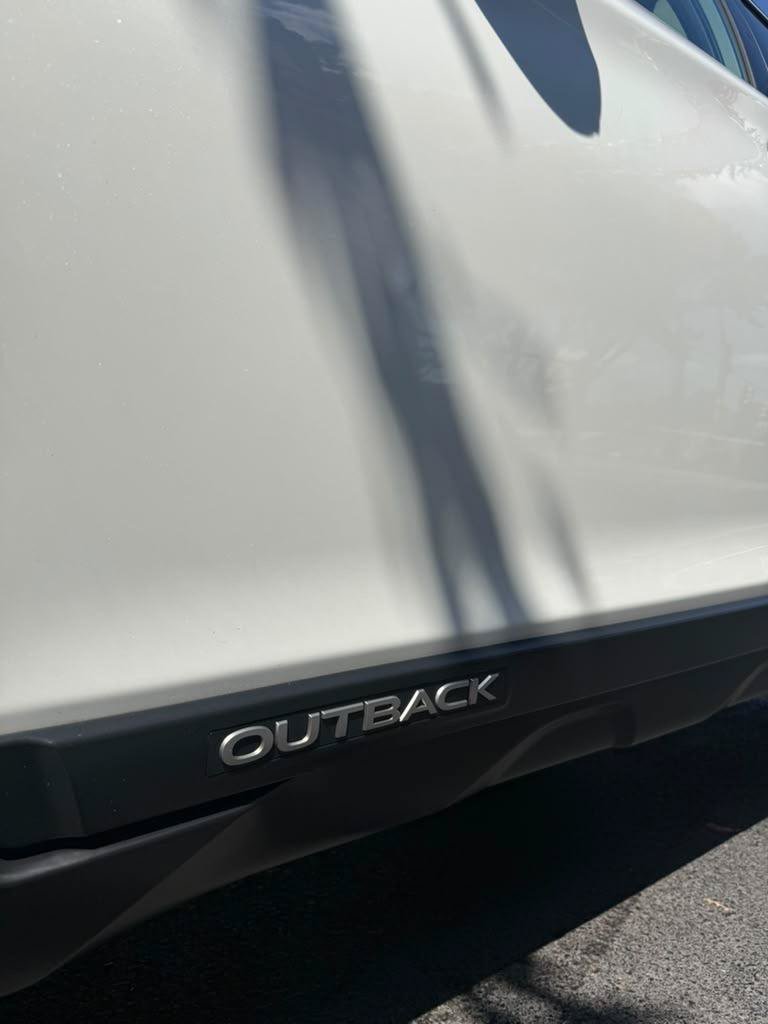 Used 2015 Subaru Outback 2.5i Limited AWD/4WD image 11