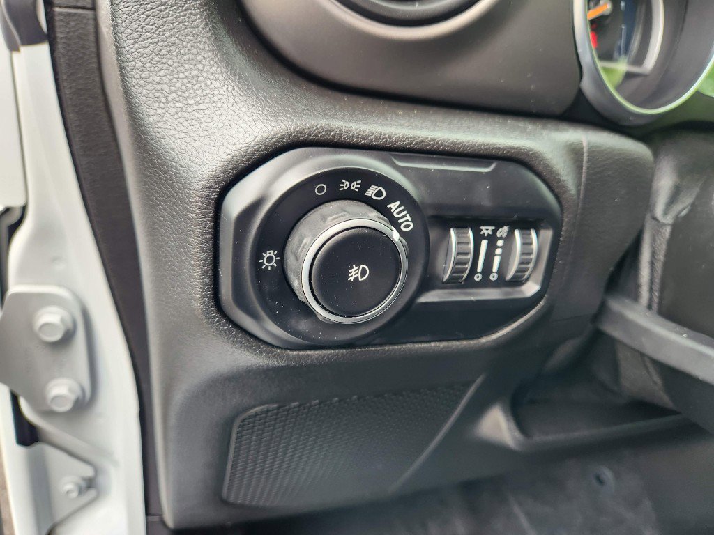 Used 2021 Jeep Wrangler Willys image 31