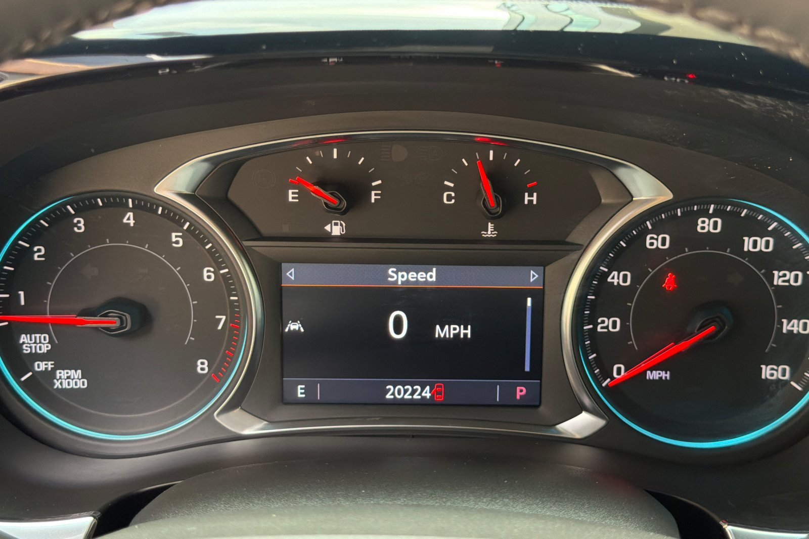 Used 2023 Chevrolet Traverse LT w/ Rear Camera Mirror Package AWD/4WD image 24