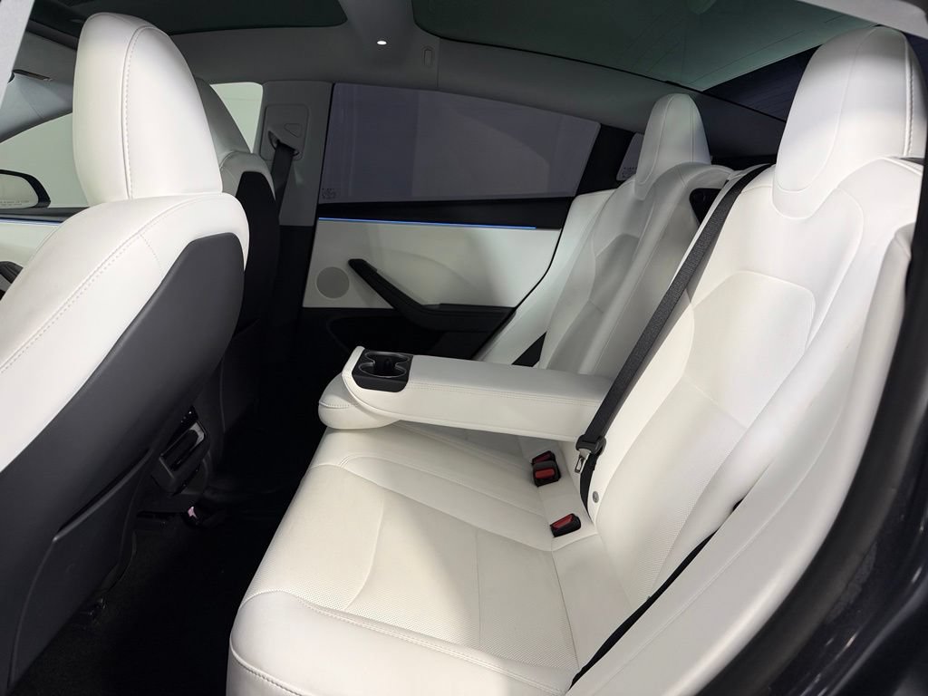 Used 2025 Tesla Model 3 Long Range RWD image 19