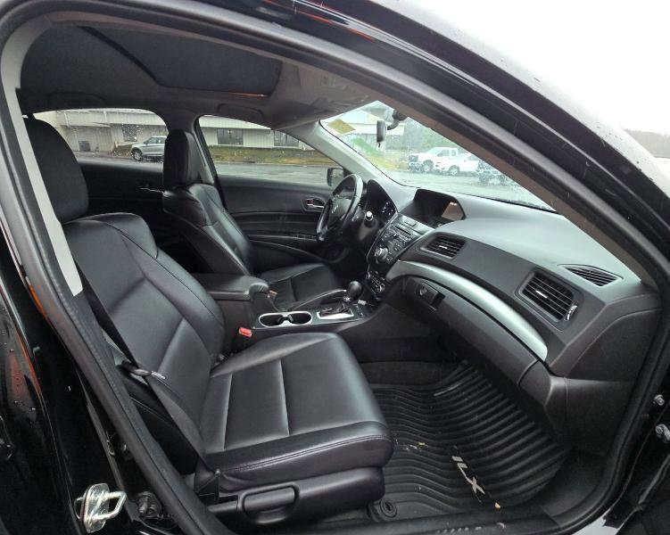 Used 2018 Acura ILX w/ Special Edition Package image 5