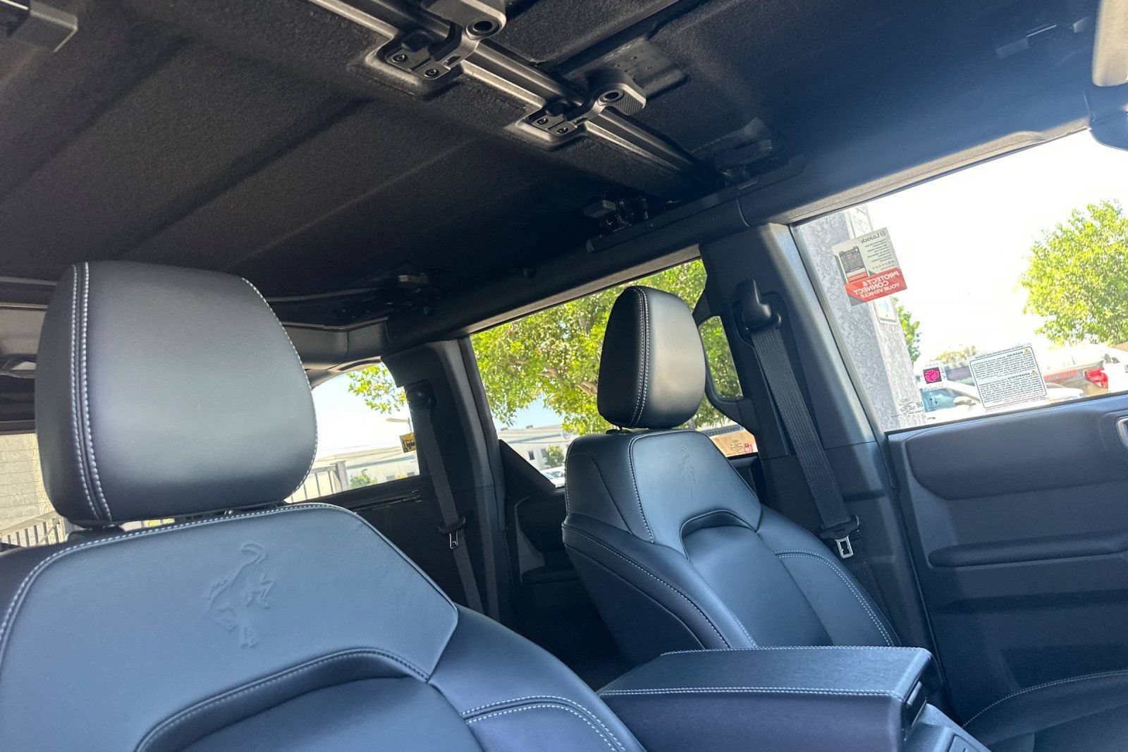 New 2026 Ford Bronco Outer Banks w/ Sasquatch Package AWD/4WD image 17