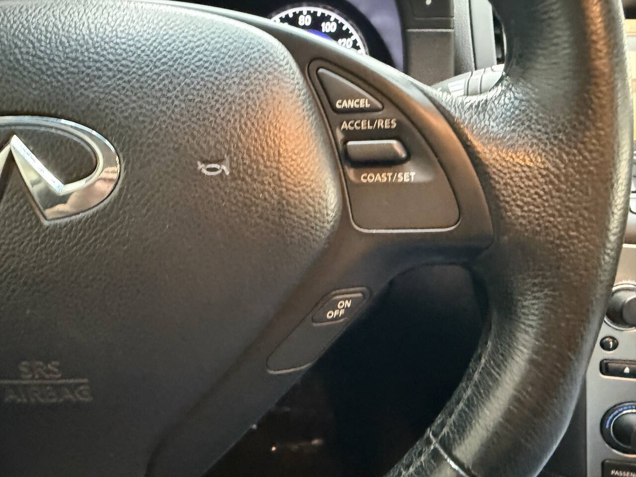 Used 2011 INFINITI G25 x w/ Moonroof Pkg AWD/4WD image 24