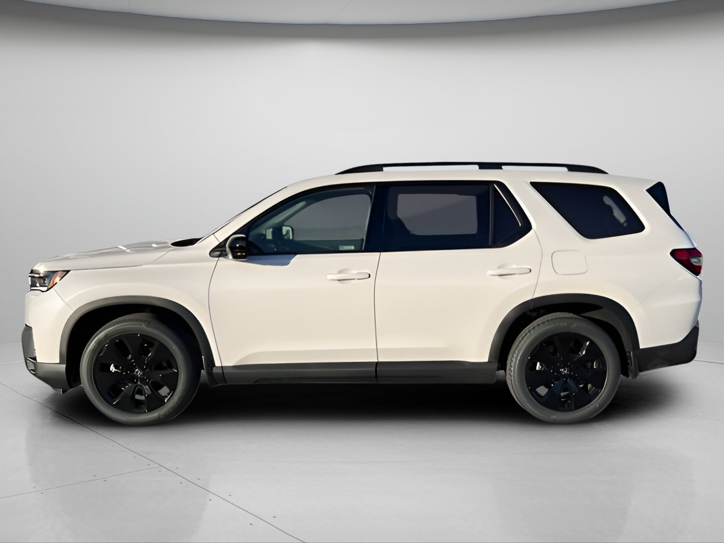 New 2026 Honda Pilot Black Edition image 8