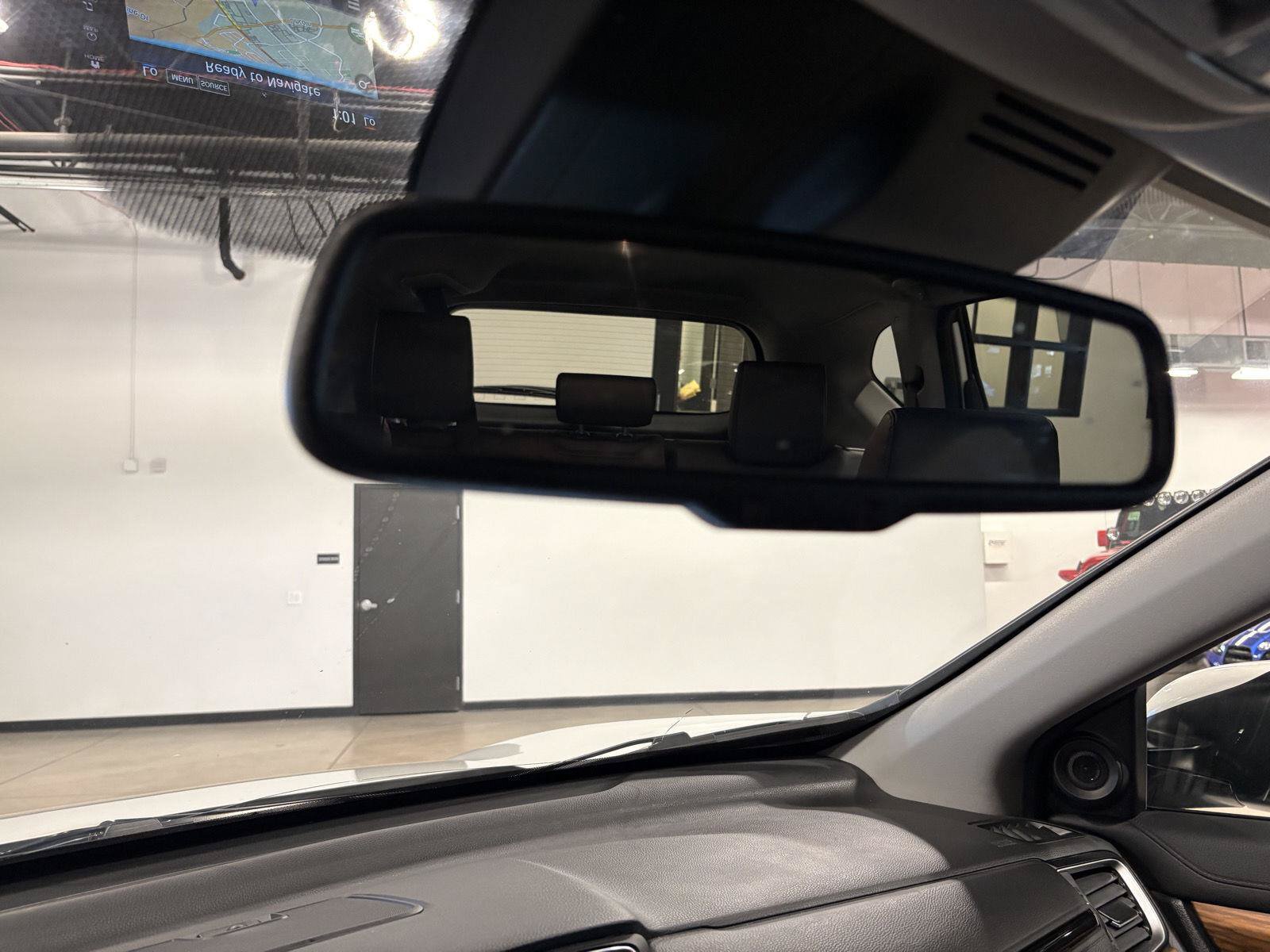Used 2022 Honda CR-V Touring image 22