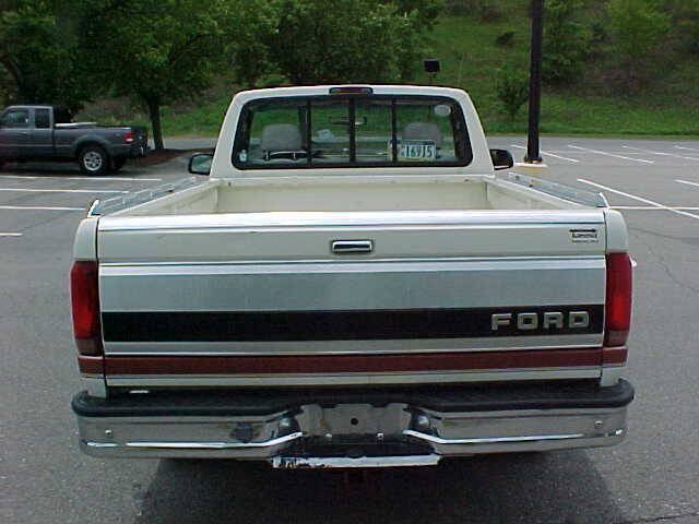 Used 1994 Ford F150 XL RWD image 12
