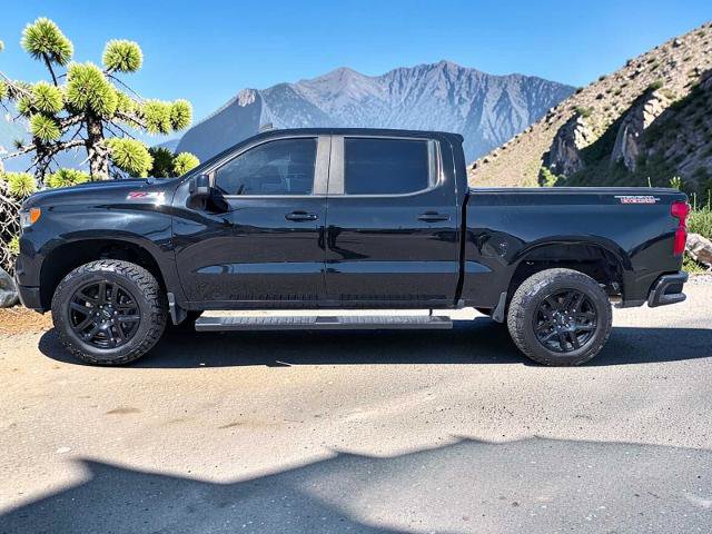 Used 2022 Chevrolet Silverado 1500 LT Trail Boss AWD/4WD image 3