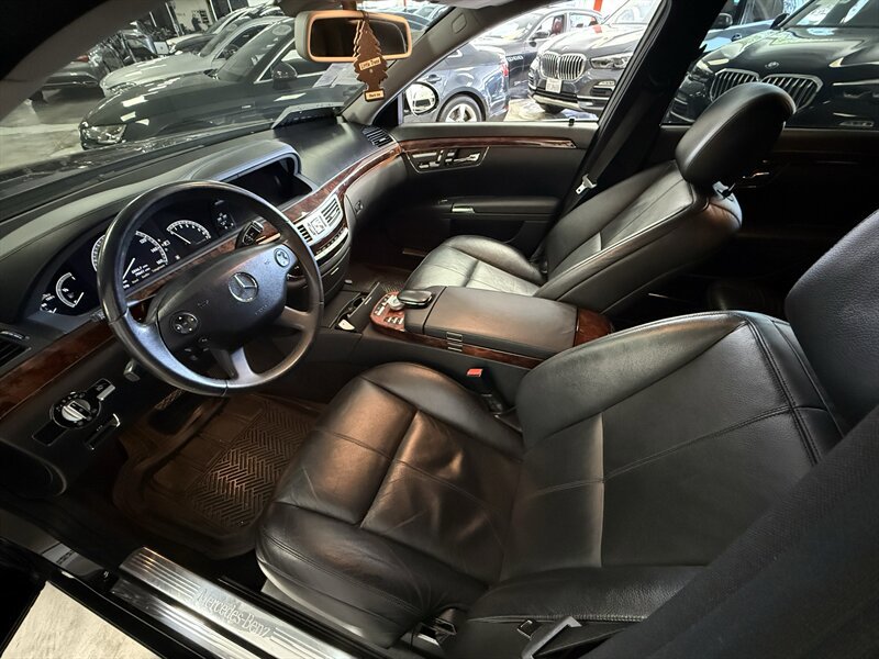 Used 2007 Mercedes-Benz S 550 image 14