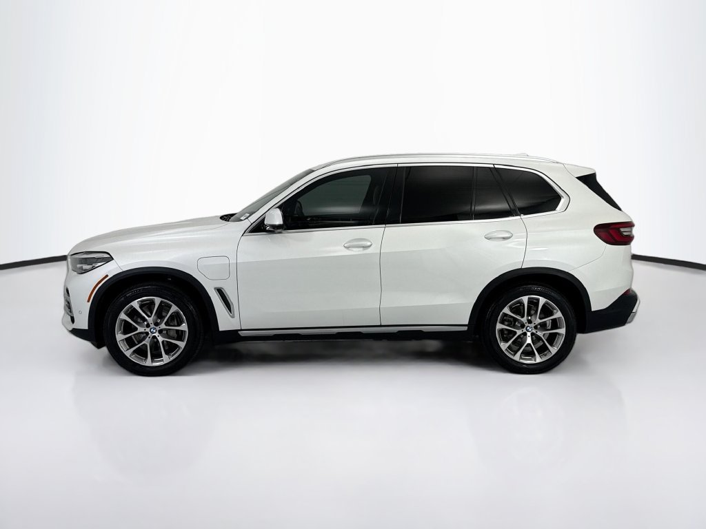 Used 2021 BMW X5 xDrive45e w/ Premium Package AWD/4WD image 8