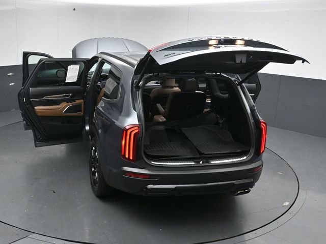Used 2022 Kia Telluride SX w/ SX Prestige Package image 53