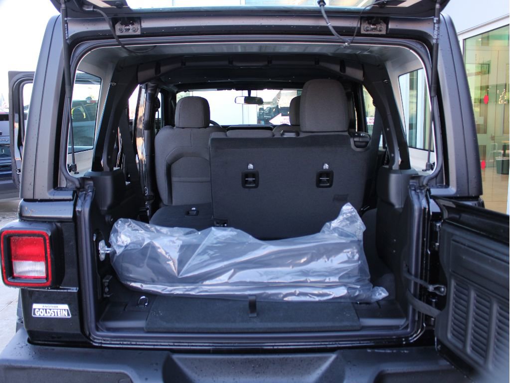 New 2026 Jeep Wrangler Sport AWD/4WD image 34