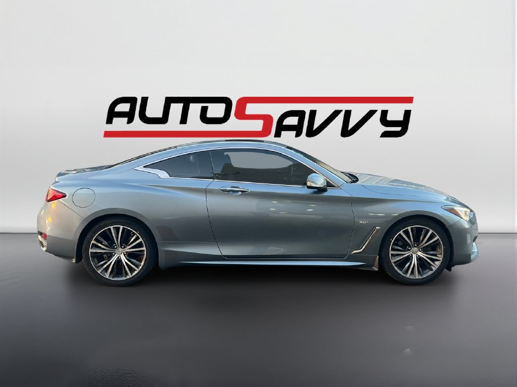Used 2017 INFINITI Q60 3.0t w/ Premium Plus Package 3.0T AWD/4WD image 4