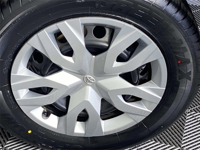 Used 2023 Toyota Corolla Cross L image 27