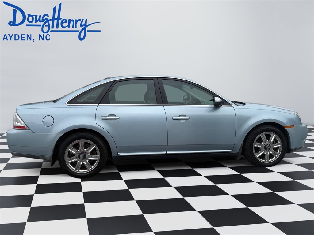 Used 2009 Mercury Sable Premier image 6