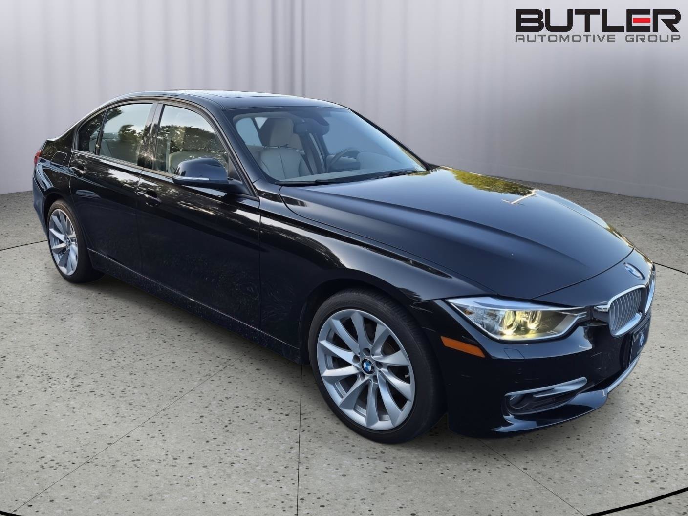 Used 2012 BMW 328i Sedan RWD image 2