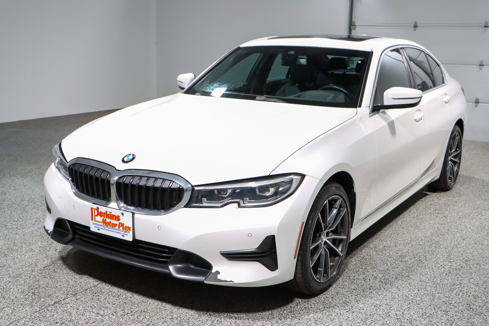 Used 2021 BMW 330i xDrive Sedan w/ Premium Package image 30