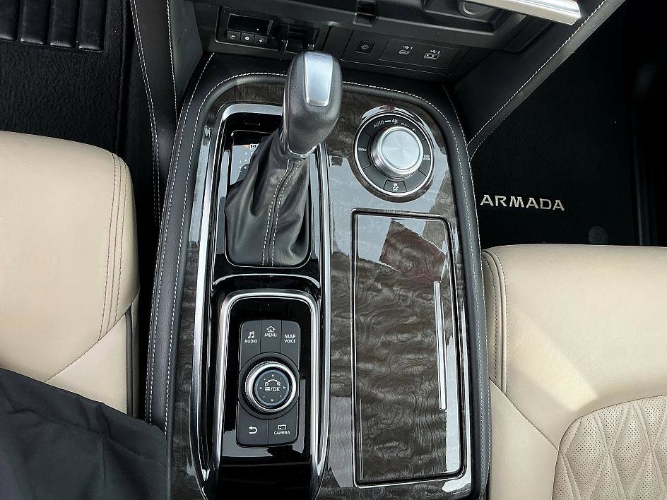 Certified 2024 Nissan Armada Platinum w/ Captain's Chairs Package image 20