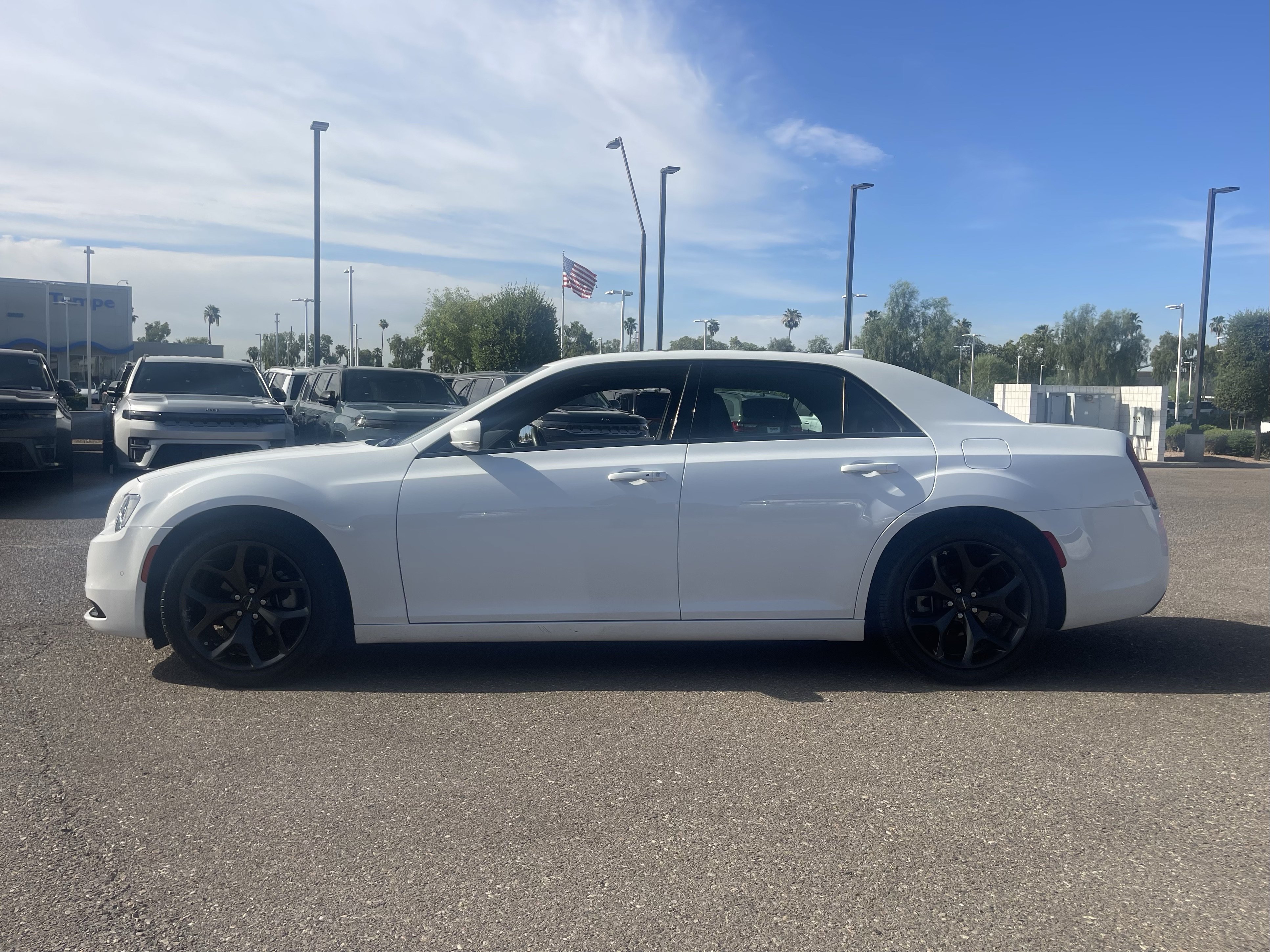 Used 2023 Chrysler 300 S RWD image 3