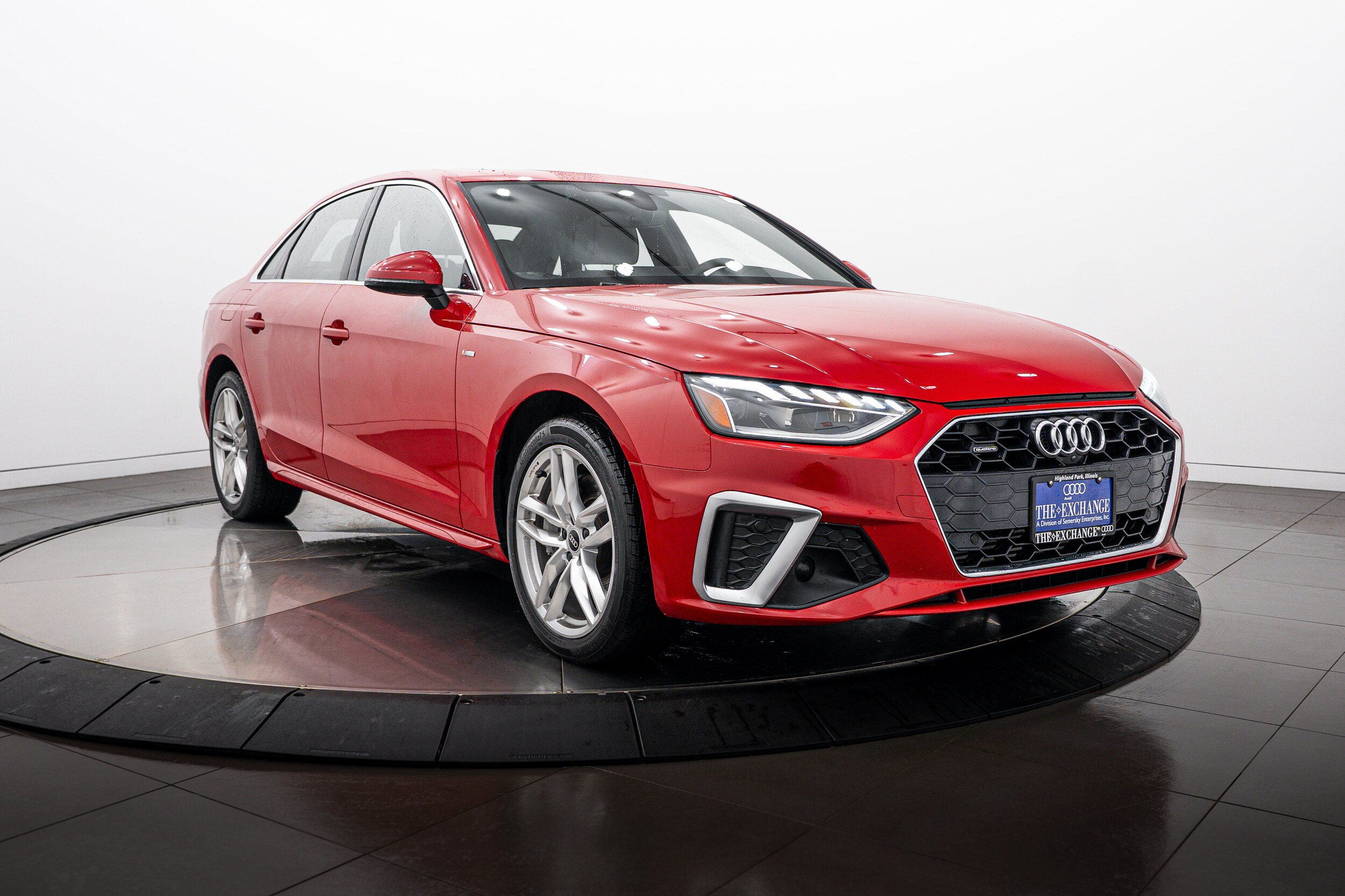 Used 2021 Audi A4 2.0T Premium Plus w/ Premium Plus Package AWD/4WD image 2