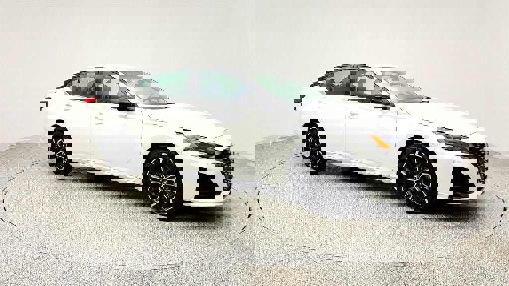 Used 2023 Nissan Altima 2.5 SR image 3