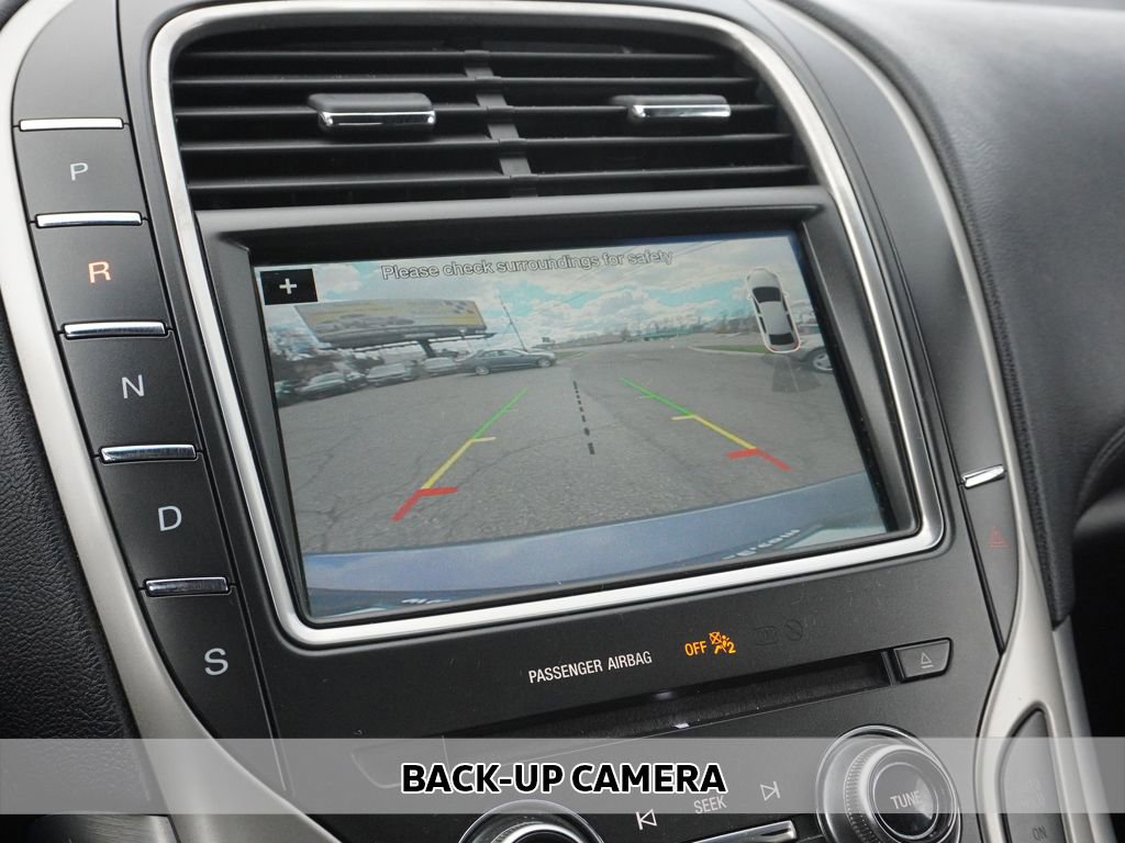 Used 2018 Lincoln MKX Premiere AWD/4WD image 3