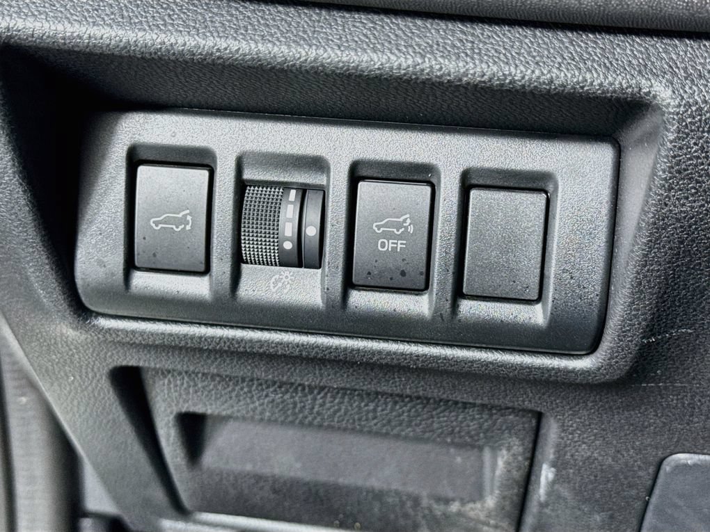 Used 2025 Subaru Outback Onyx Edition AWD/4WD image 15