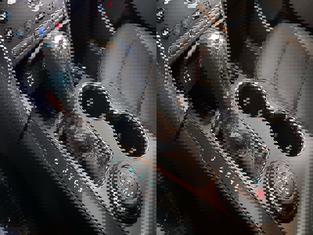 Used 2018 Ford Explorer Sport w/ Equipment Group 401A image 19