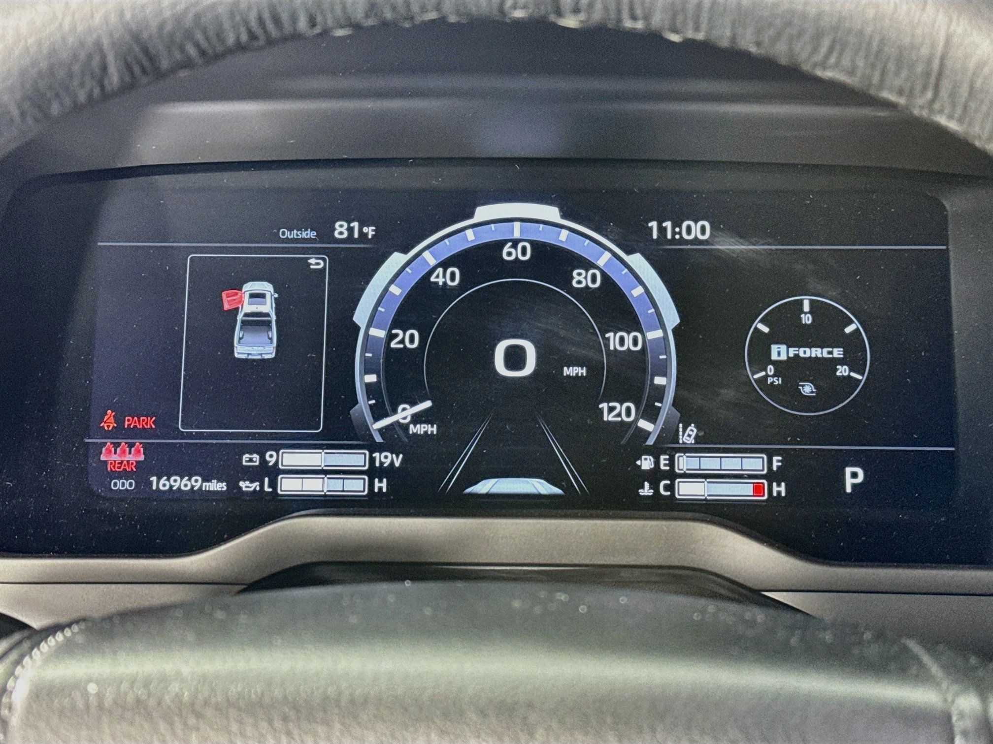 Used 2024 Toyota Tundra Limited AWD/4WD image 12