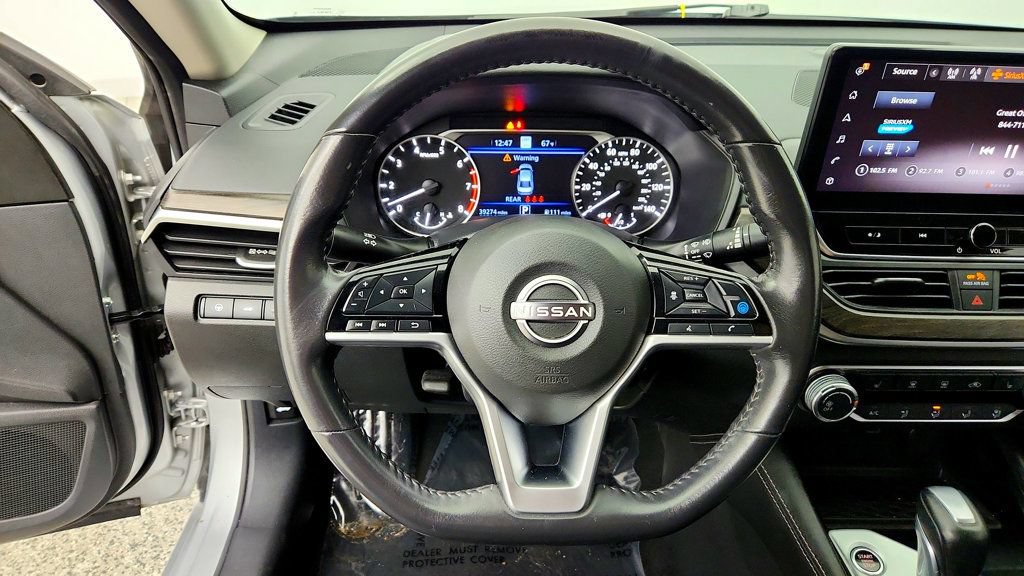 Used 2023 Nissan Altima 2.5 SV w/ SV Premium Package FWD image 13