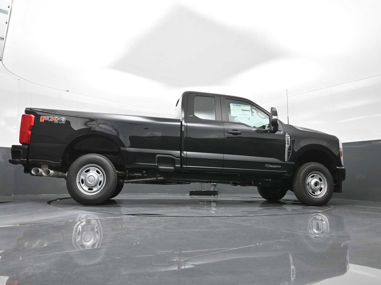 New 2025 Ford F250 XL w/ FX4 Off-Road Package image 24