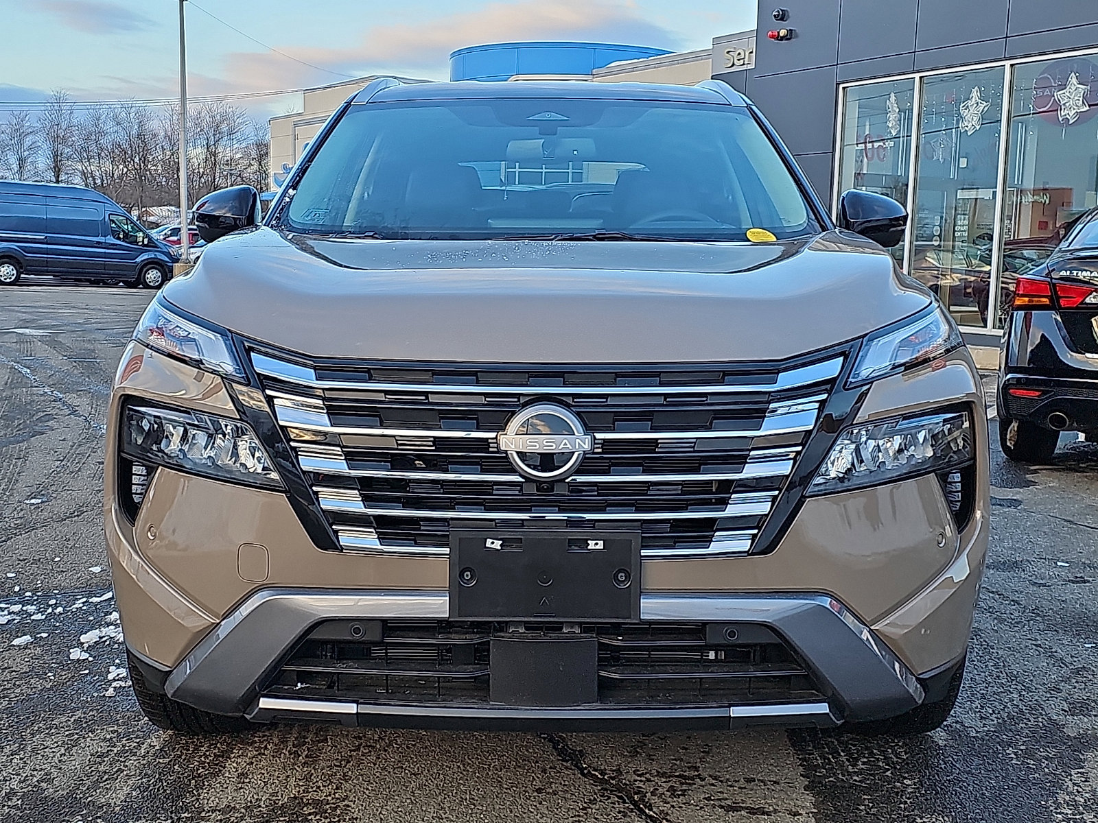 Certified 2025 Nissan Rogue SL video 2