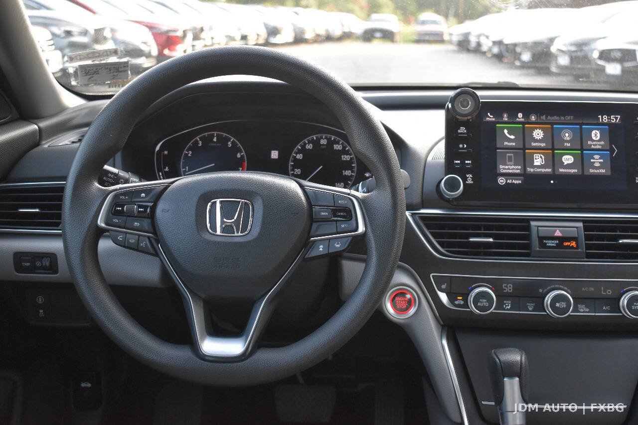 Used 2018 Honda Accord EX image 19
